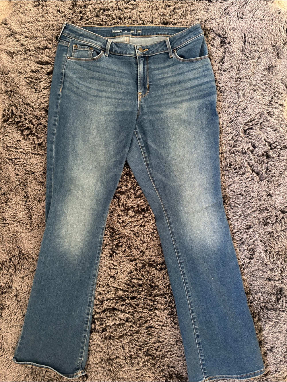 Old Navy Women's Faded Blue Flare Jeans